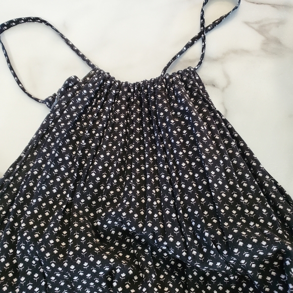 Old Navy Floral Romper size XL - Picture 14 of 16
